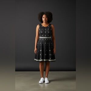 Torrid Black White Sleeveless Sweater Knit Star Skater Dress Fit‎ Flare Large